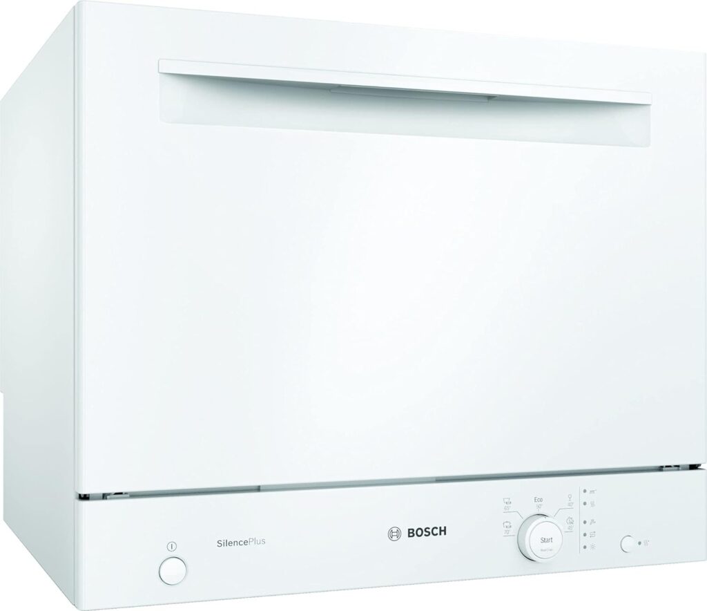 Petit lave-vaisselle Bosch SKS51E36EU de couleur blanche, en vue de face, présentant le panneau de contrôle comprenant des boutons pour sélectionner divers programmes de lavage.